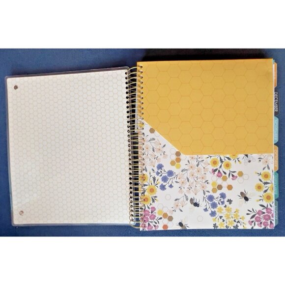 17 Month LG Planner CROWN & BEE Aug 2025 - Dec 2026 Weekly Planning Note Page - Picture 13 of 14